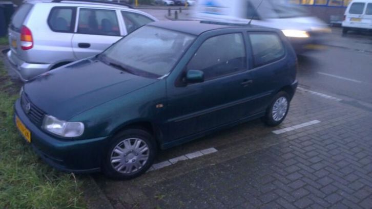 Volkswagen Polo 1.6 55KW AUT 1997 Groen