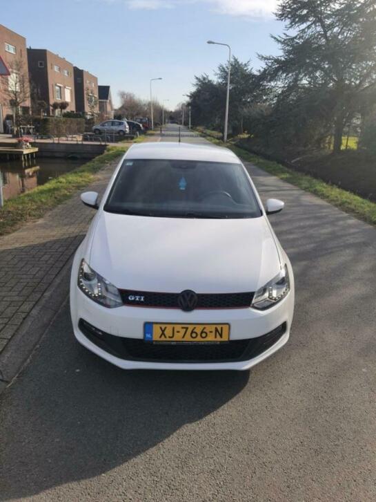 Volkswagen Polo 2012 Wit