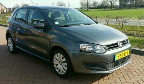 Volkswagen Polo 4 deurs 1.2 12v 69pk 2010 Grijs nw dstr kett