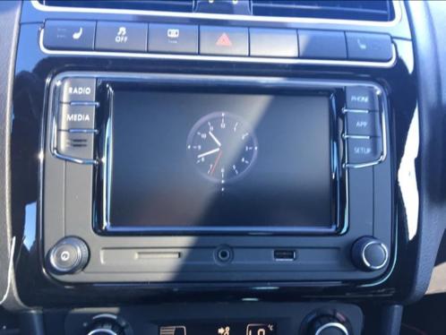 Volkswagen RCD 330 met Apple Carplay Bleutooth Nieuw in doos