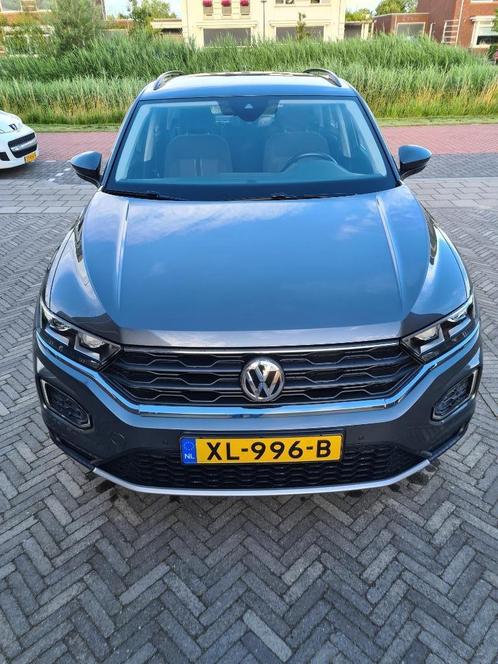 Volkswagen T-Roc 1.0 TSI 116pk 2018 Grijs met trekhaak