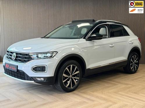 Volkswagen T-Roc 1.5 TSI Style Business PANODAK NAVI LEDER L