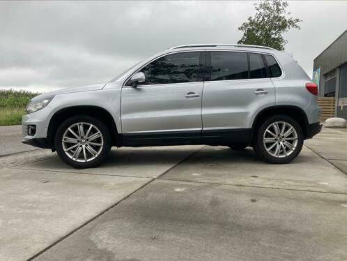 Volkswagen Tiguan 2.0 TSI 4-motion automaat,park-assist,pano