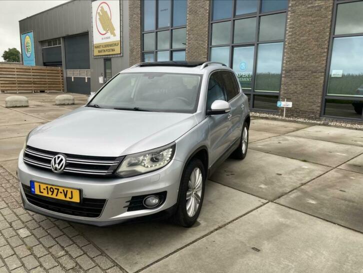 Volkswagen Tiguan 2.0 TSI 4-motion automaat,park-assist,pano