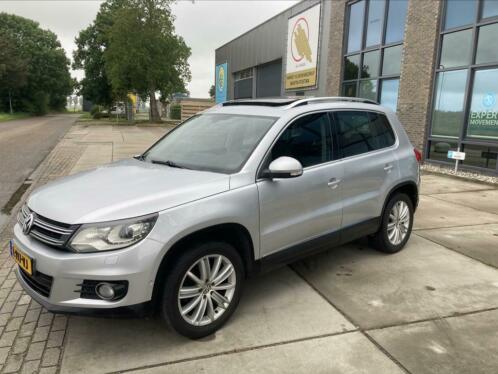 Volkswagen Tiguan 2.0 TSI 4-motion automaat,park-assist,pano