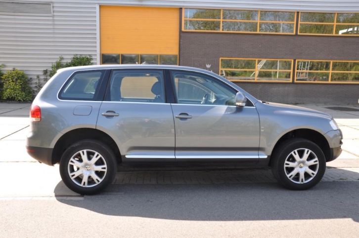 Volkswagen Touareg 2.5 TDI 128KW 4MOTION AUT 2006 Grijs