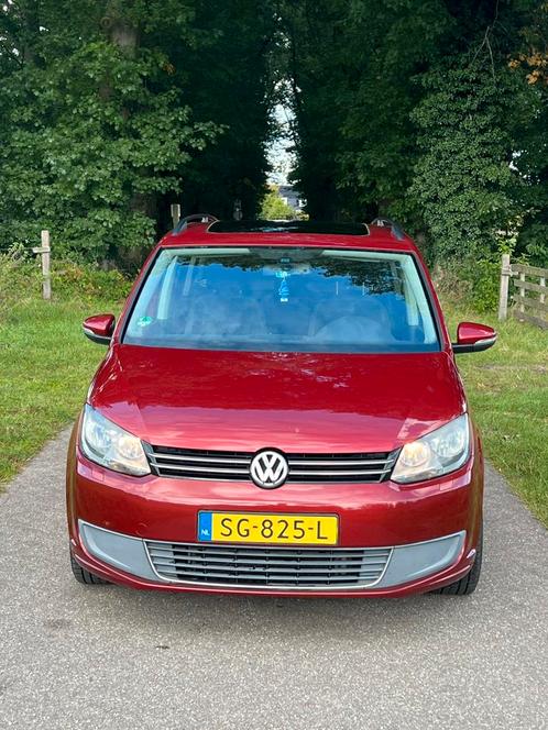 Volkswagen Touran 1.4 TSI 103KW Dsg7 Cross 2011 Rood