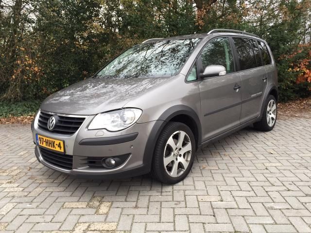 Volkswagen Touran 2.0 TDI Cross 7 persoonsXenonNIEUWSTAAT