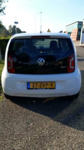 Volkswagen UP 1.0 55KW 2013 Wit airco, navigatie