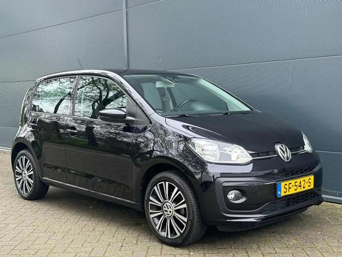 Volkswagen up 1.0 BMT high up 143313KMPARKEERSENSORAIRCO