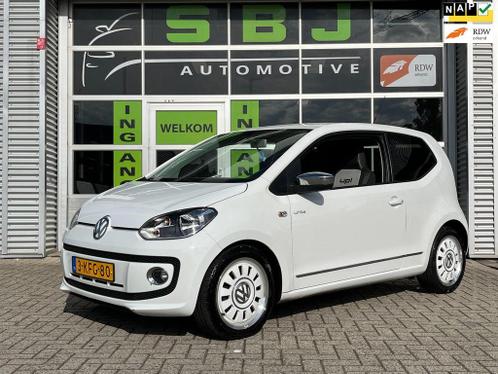 Volkswagen Up 1.0 high up BlueMotion Navi Airco Cruise