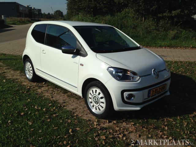 Volkswagen Up 1.0 high up White UP 