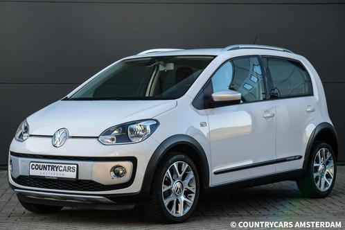 Volkswagen Up Cross 1.0 75pk  Cruisecontrol  Airco 