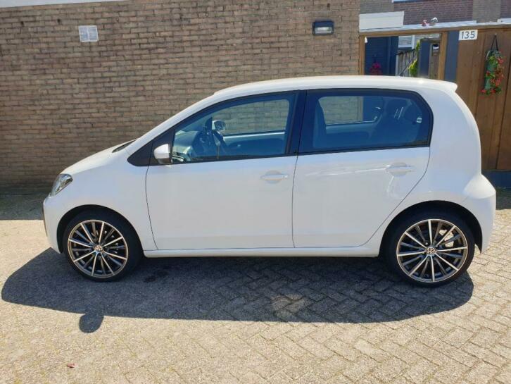 Volkswagen UP high up1.0 44KW 5-DRS 2018 Wit aug 2018