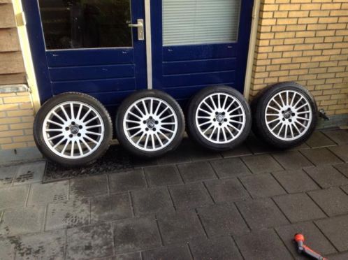 Volvo 17 inch Tethys velgen