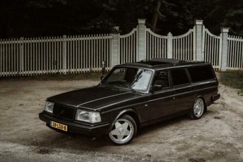 Volvo 240 2.0 SE U9 1992 Grijs (all black) youngtimer 7 zits