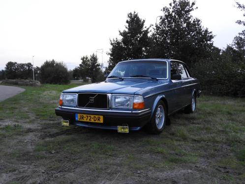 Volvo 240 2.3 Grand Luxe 1983 Blauw