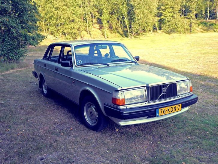 Volvo 240 2.3 Grand Luxe 1983 Grijs