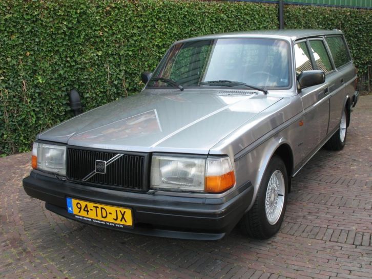 Volvo 240 Polar U9 1992 Leder interieur. Zeer Goed