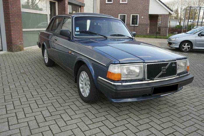 Volvo - 244 2.3 liter Grand Luxe - 1988
