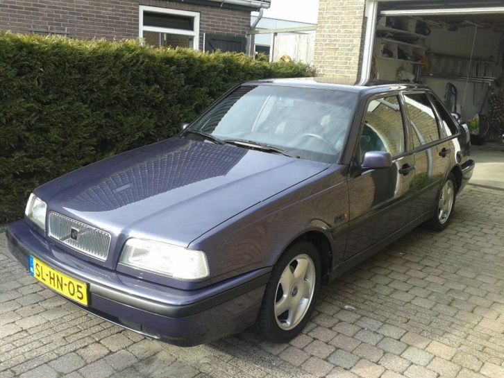 Volvo 440 1.8 I 1997 Paars