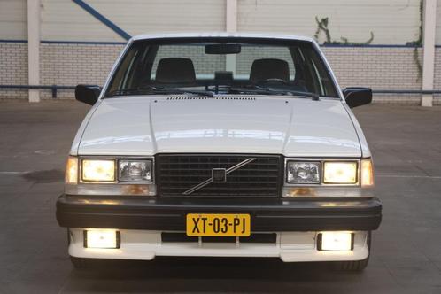 Volvo 740 2.3 GLE, originele USA uitvoering (bj 1988)