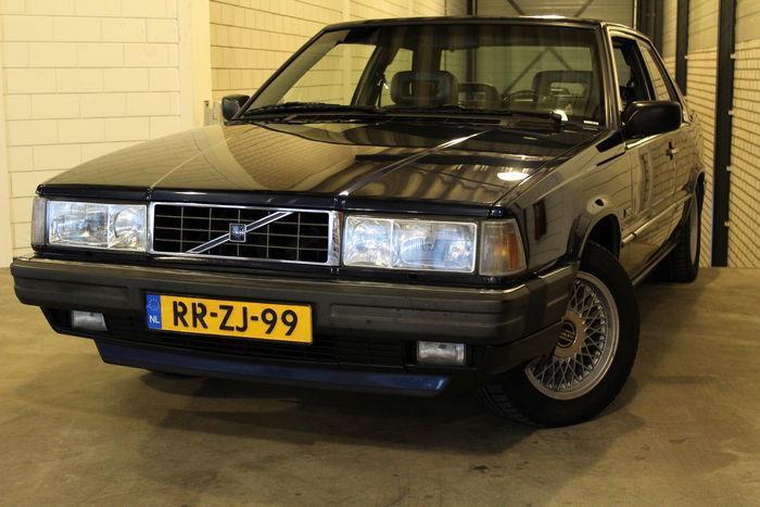 Volvo 780 turbo coupe - 1991