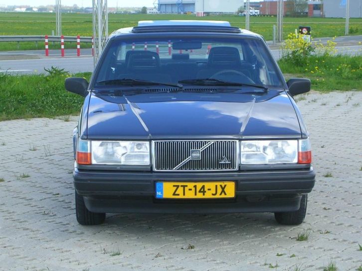 Volvo 940 2.3 GL AUT U9 1991 Grijs