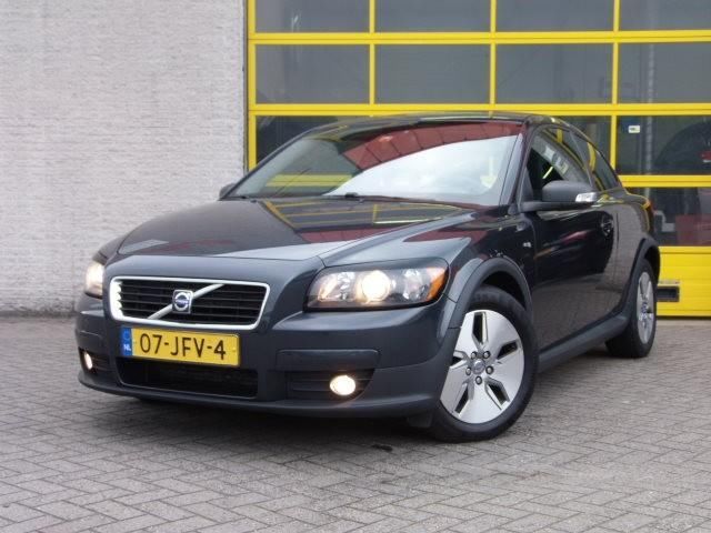 Volvo C30 1.6D 110PK DRIVe Sport BJ2009 ECCCruise-ControlL