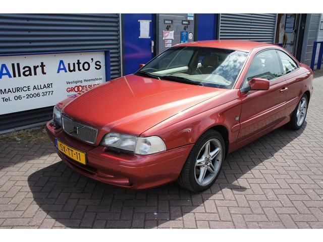 Volvo C70 2.3 T-5 in prijs verlaagd