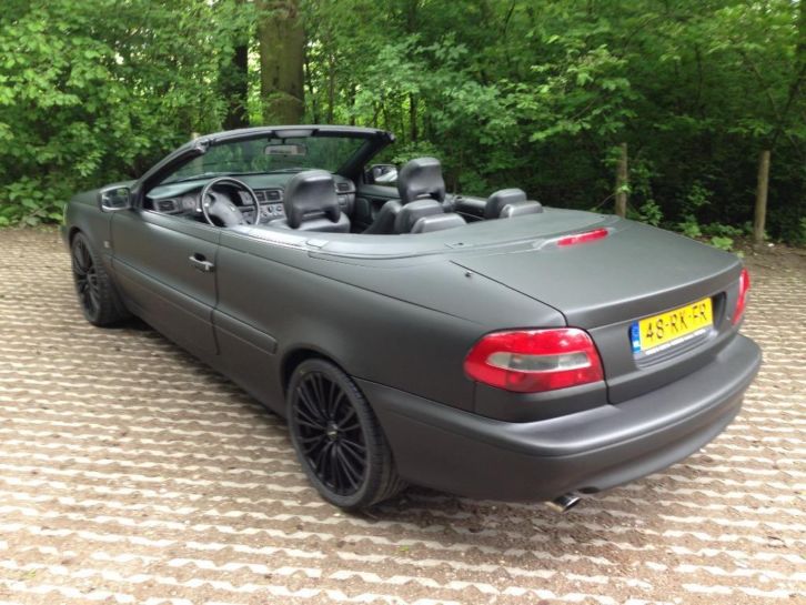 Volvo C70 2.4 T Cabrio getuned en gewrapt 240 PK