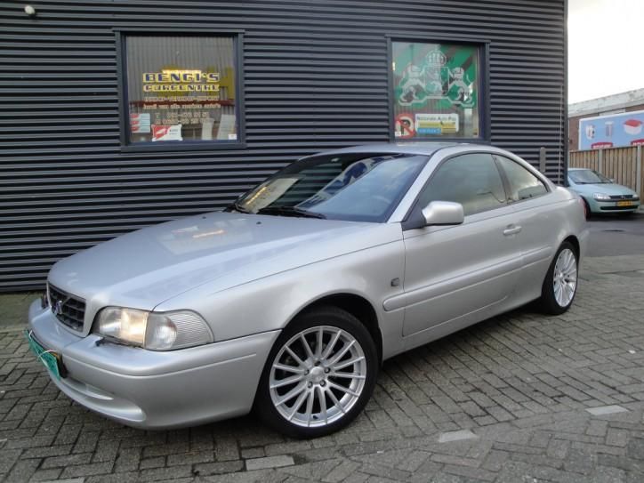 Volvo C70 Coup 2.4 T Luxury (bj 2003, automaat)