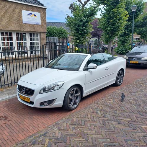 Volvo C70 D3 110KW150PK Geartronic 2012 Wit