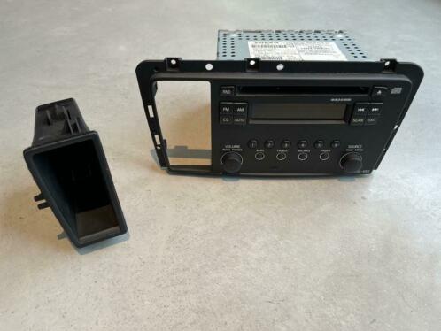 Volvo HU650 auto radio