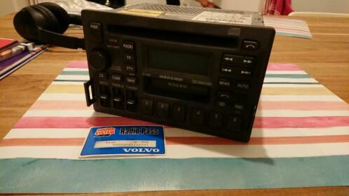 Volvo OEM CD radio S70V70XC70 -2000