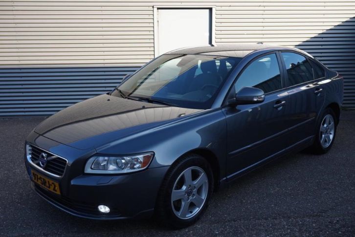 Volvo S40 1.6 D2 2011 Grijs