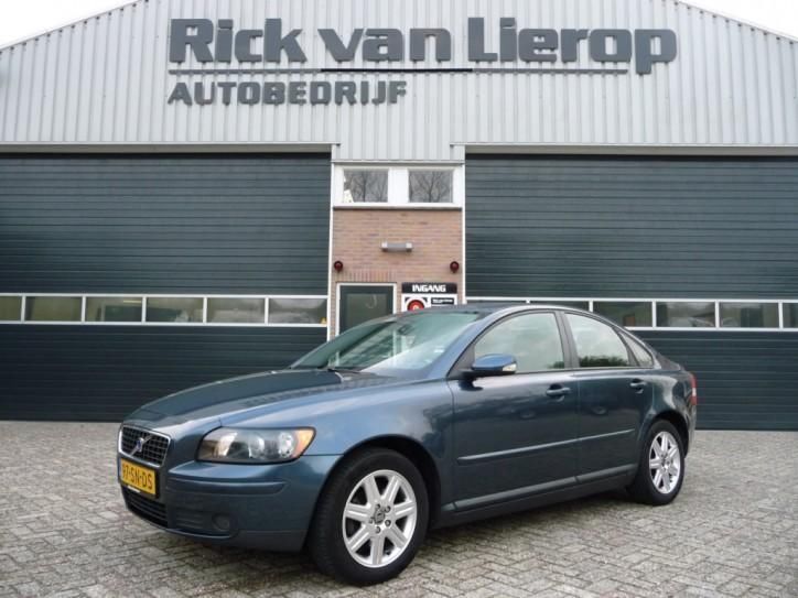 Volvo S40 1.8i LeerRTI-NaviCruiseClima (bj 2006)