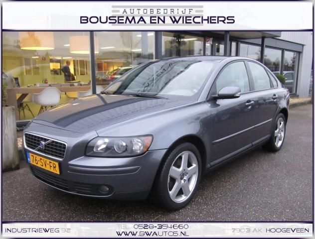 Volvo S40 2.4 Edition II bj. 2006, ClimaLM velgenPDCEtc..