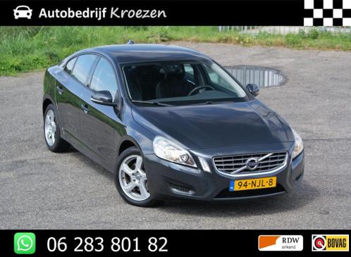 Volvo S60 2.0T Intro Edition  203 PK  Automaat  Navigatie