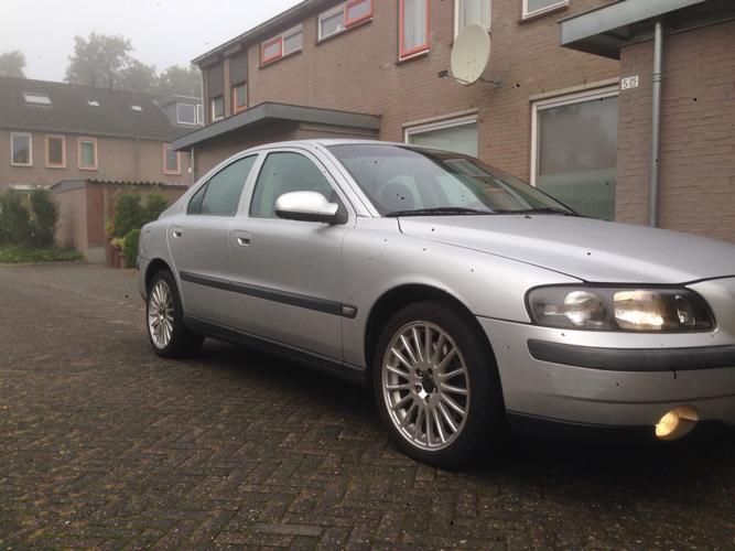 Volvo S60 2.3 T5 2001 Grijs