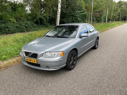 Volvo S60 2.4 140PK AUT 2009 Grijs automaat Vol leer XenonN