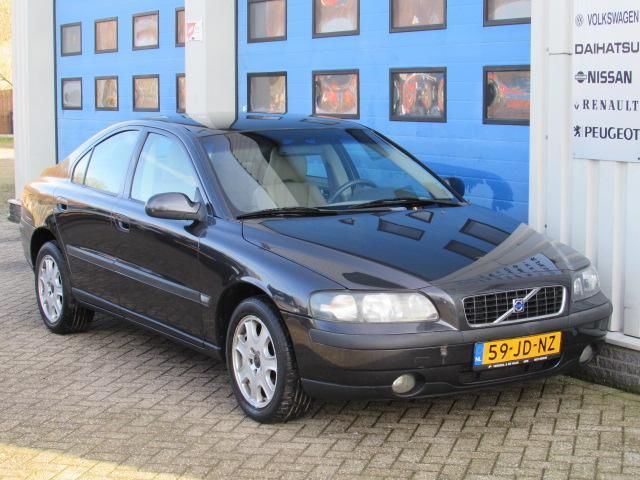 Volvo S60 2.4 Bi-Fuel Edition AIRCO,CRUISE CONTROL,HALFLEDE