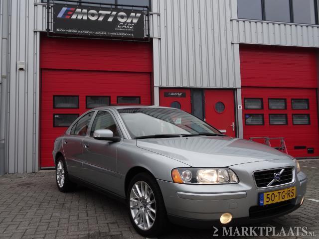 Volvo S60 2.4 D5 Drivers Ed. Full Optie Afn. trekhaak.185 PK