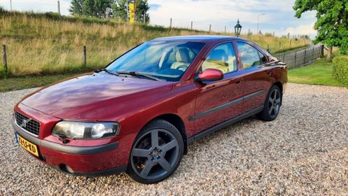 Volvo S60 2.5 T AWD AUT Technisch Uniek