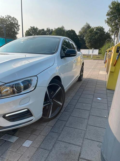 Volvo S60 D4 190PK Geartronic 2016 Wit