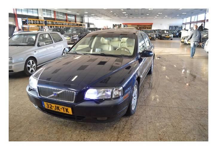 Volvo S80 2.4