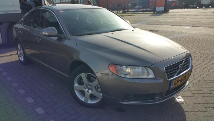 Volvo S80 2.5 T Geartronic 2008 Oyster Grey