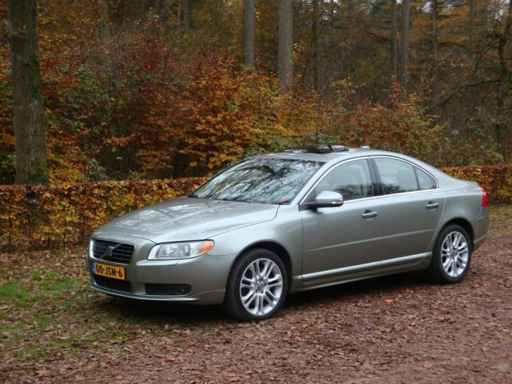 Volvo S80 4.4 V8 AWD Summum Geartronic - FULL OPTIONS