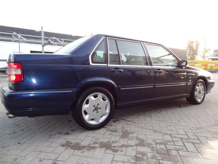 Volvo S90 3.0 AUT 1997 Blauw