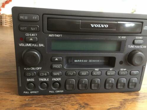 Volvo SC 900 stereo plus versterker,